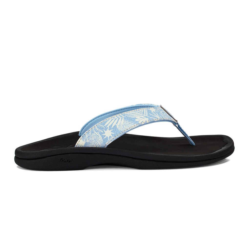 Pale Blue / Black