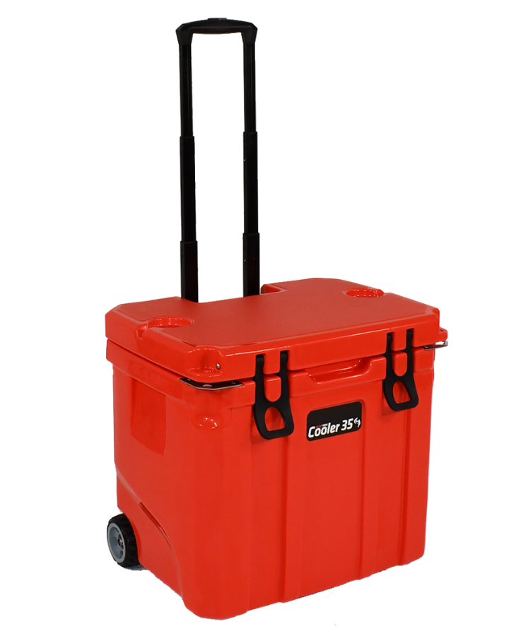 BlackWolf 35 Rolling Cooler