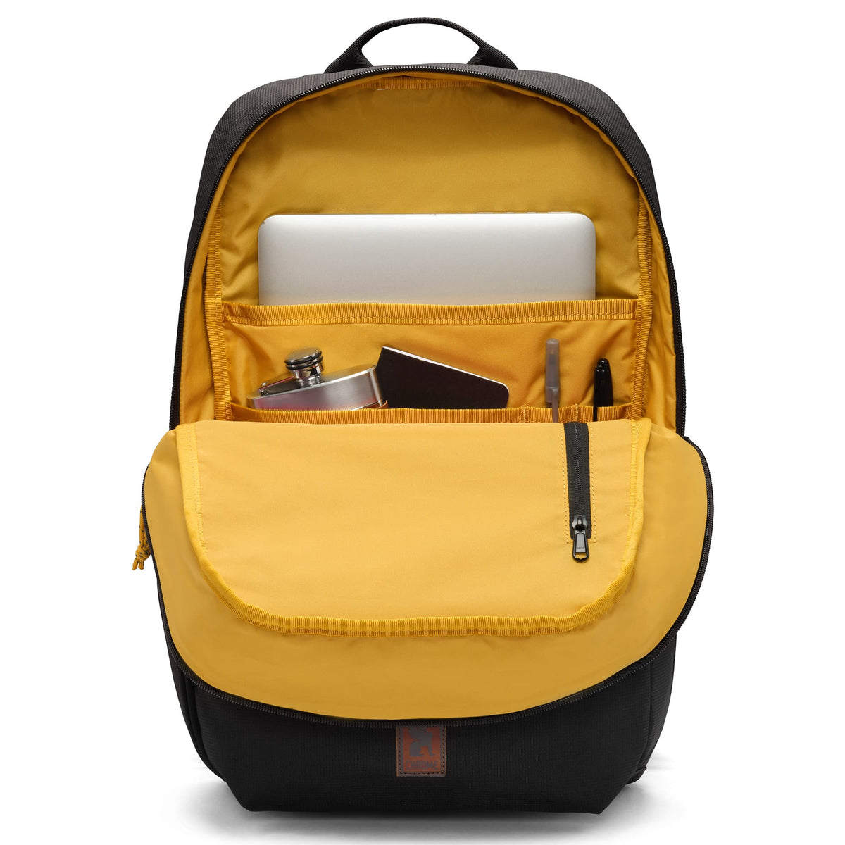 Ruckas 23L Backpack in black inside view