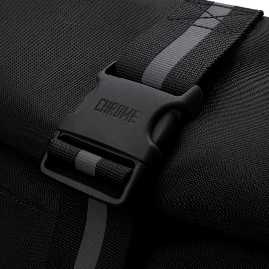 Black Barrage Freight in black buckle detail 