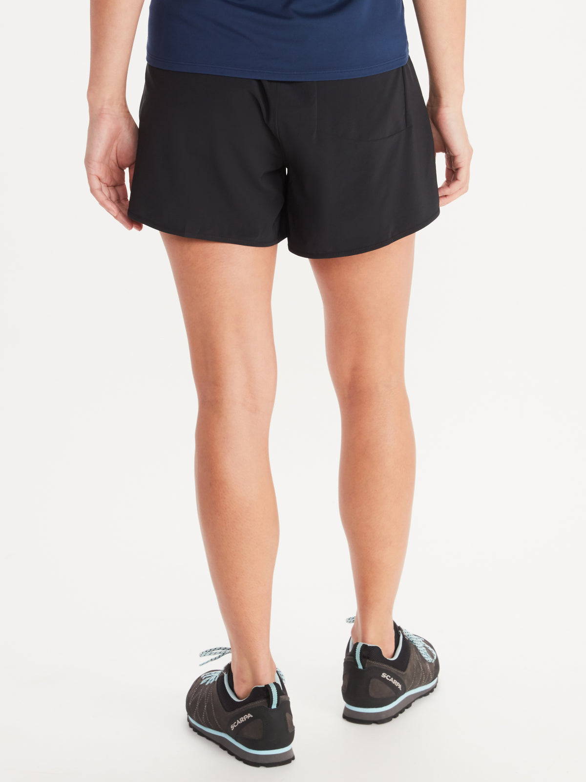 Wm's Elda Short 4